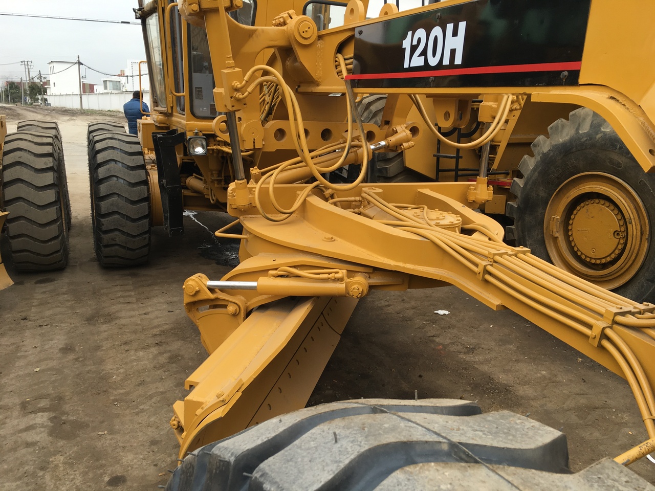CATERPILLAR 120H - Gréder: 5 kép. CATERPILLAR 120H - Gréder: 5 kép.