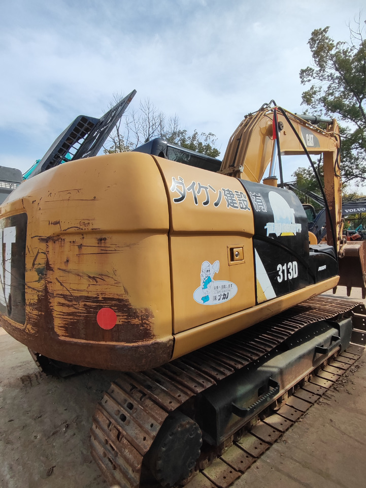 CATERPILLAR 315D - Lánctalpas kotró: 3 kép. CATERPILLAR 315D - Lánctalpas kotró: 3 kép.