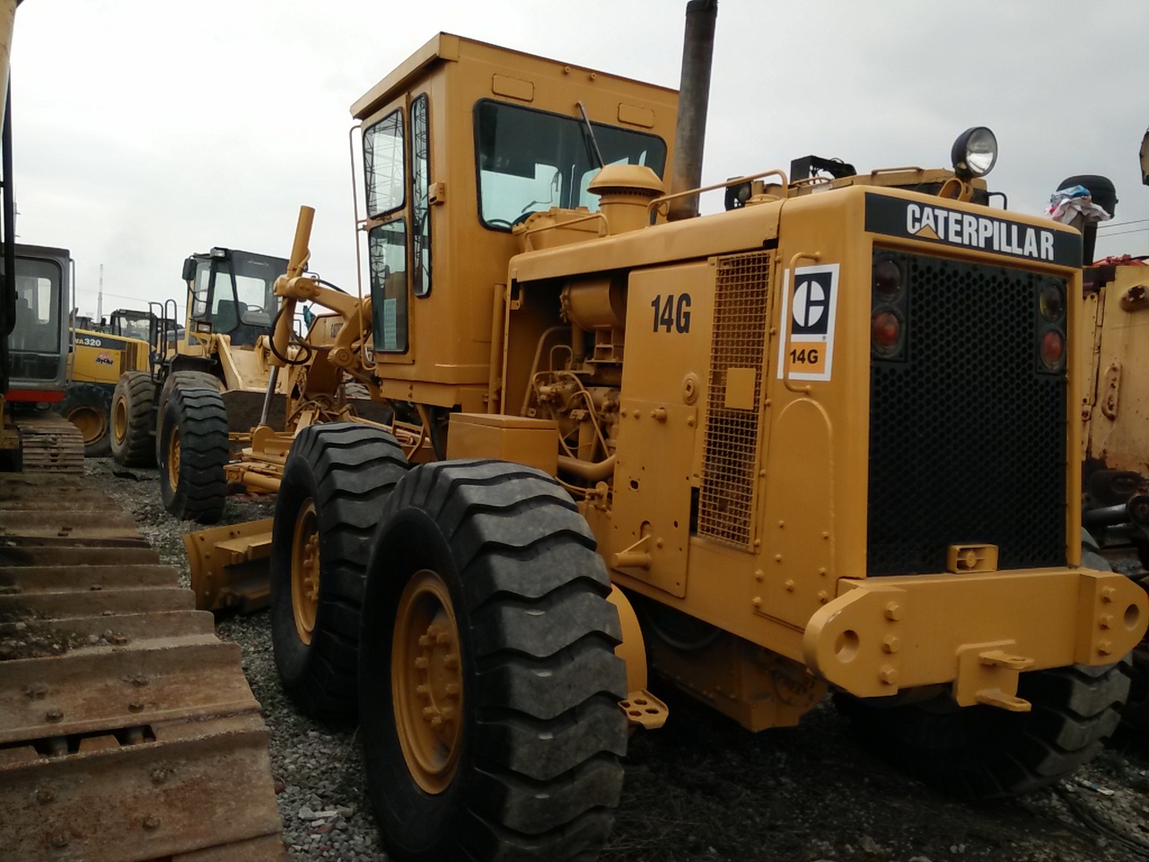 CATERPILLAR CAT-14G-Grader - Gréder: 4 kép. CATERPILLAR CAT-14G-Grader - Gréder: 4 kép.