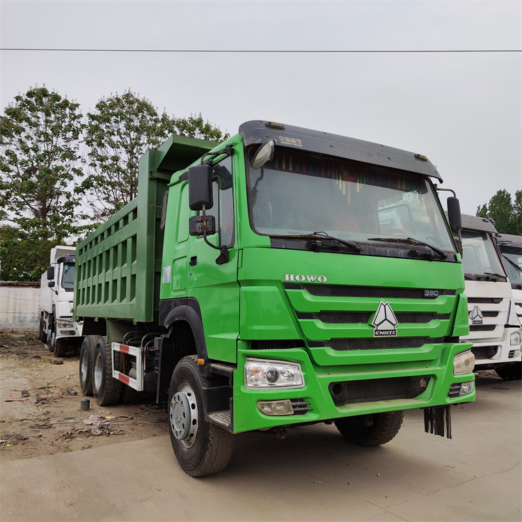 HOWO 6x4 380hp-Green-Tipper - Billenőplatós teherautó: 1 kép. HOWO 6x4 380hp-Green-Tipper - Billenőplatós teherautó: 1 kép.