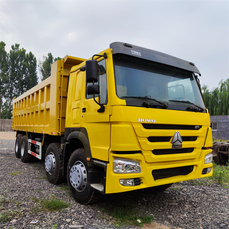 HOWO HOWO 8x4 371hp-Yellow - Billenőplatós teherautó: 3 kép. HOWO HOWO 8x4 371hp-Yellow - Billenőplatós teherautó: 3 kép.