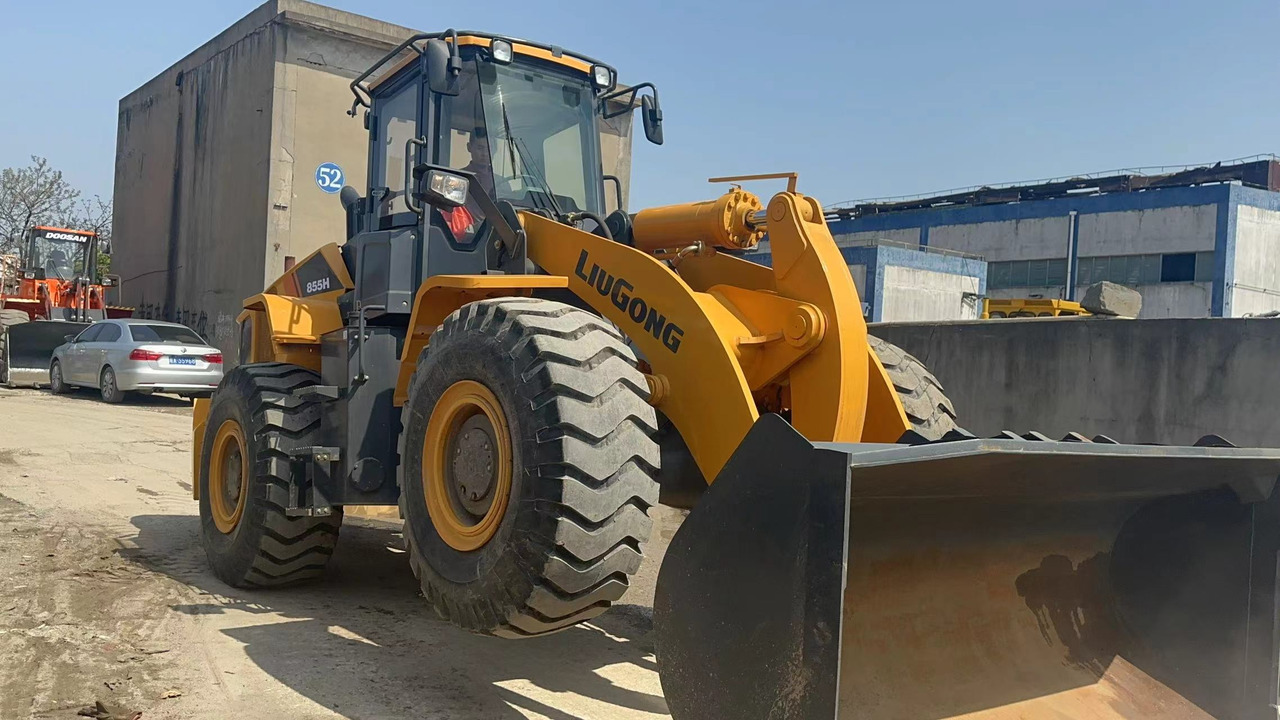 LIUGONG 855H - Gumikerekes homlokrakodó: 1 kép. LIUGONG 855H - Gumikerekes homlokrakodó: 1 kép.