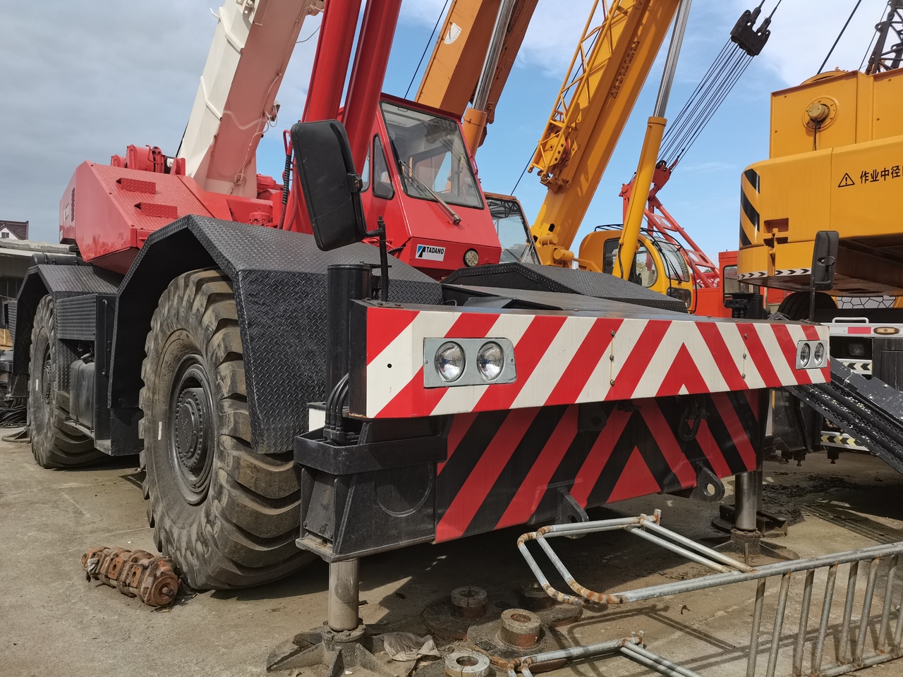 TADANO TR500EX - Daru: 4 kép. TADANO TR500EX - Daru: 4 kép.