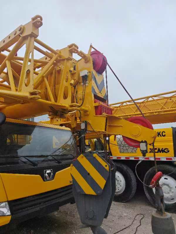 XCMG QY50KC - Daru: 4 kép. XCMG QY50KC - Daru: 4 kép.