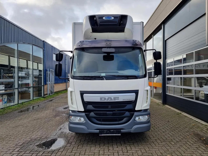 DAF LF 220 Kuhlkoffer/Carrier 750MT MULTITEMP/ LBW/ EURO 6 - Hűtős teherautó: 3 kép. DAF LF 220 Kuhlkoffer/Carrier 750MT MULTITEMP/ LBW/ EURO 6 - Hűtős teherautó: 3 kép.