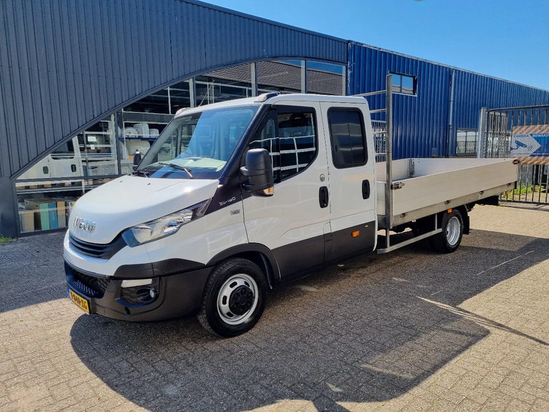 Iveco Daily 35C18 3.0D DC 6 zits Open laadbak 4.10m EURO 6 - Platós kisteherautó, Duplakabinos kisteherautó: 4 kép. Iveco Daily 35C18 3.0D DC 6 zits Open laadbak 4.10m EURO 6 - Platós kisteherautó, Duplakabinos kisteherautó: 4 kép.