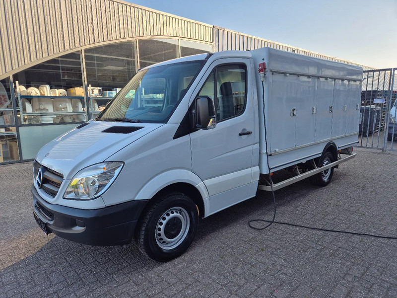 Mercedes-Benz Sprinter 313 CDI 5+5 Turen TIEFFROST -40C Carlsen Baltic E5 - Hűtős kisteherautó: 4 kép. Mercedes-Benz Sprinter 313 CDI 5+5 Turen TIEFFROST -40C Carlsen Baltic E5 - Hűtős kisteherautó: 4 kép.