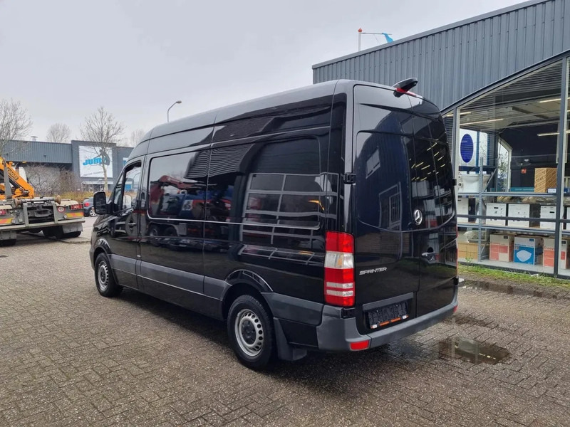 Mercedes-Benz Sprinter 314 CDI L2H2/ AC/ Navi/ Camera/ Euro 6 - Kis furgon: 5 kép. Mercedes-Benz Sprinter 314 CDI L2H2/ AC/ Navi/ Camera/ Euro 6 - Kis furgon: 5 kép.