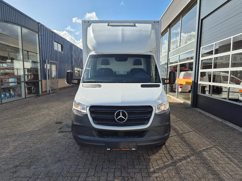 Mercedes-Benz Sprinter 516 CDI BE Clixtar/ Webasto/ 27 KUB/ Nutzlast 3.3T/ 073687 - Dobozos kisteherautó: 4 kép. Mercedes-Benz Sprinter 516 CDI BE Clixtar/ Webasto/ 27 KUB/ Nutzlast 3.3T/ 073687 - Dobozos kisteherautó: 4 kép.