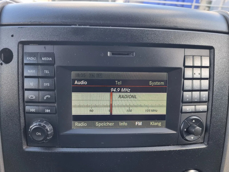 Furgon Mercedes-Benz Sprinter 516 CDI MAXI/ Automaat / 2.2 CDI 163 PK: 19 kép. Furgon Mercedes-Benz Sprinter 516 CDI MAXI/ Automaat / 2.2 CDI 163 PK: 19 kép.