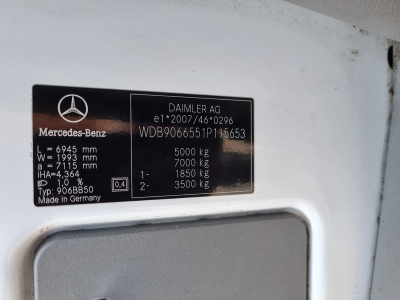 Furgon Mercedes-Benz Sprinter 516 CDI MAXI/ Automaat / 2.2 CDI 163 PK: 7 kép. Furgon Mercedes-Benz Sprinter 516 CDI MAXI/ Automaat / 2.2 CDI 163 PK: 7 kép.