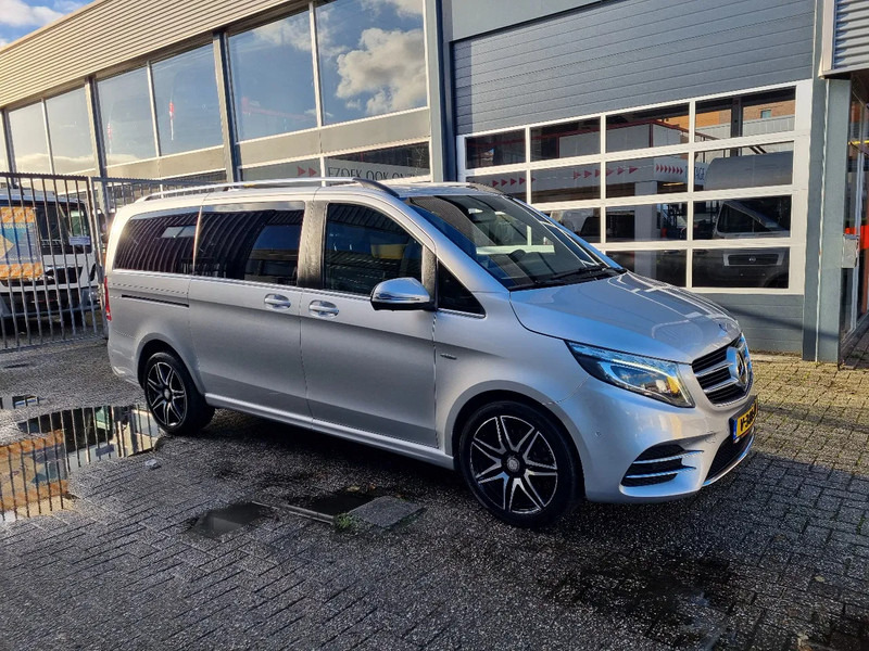 Mercedes-Benz V-Klasse V 250 D Dubbele Cabine AMG Euro 6 Elektrische deuren - Kis furgon, Duplakabinos kisteherautó: 1 kép. Mercedes-Benz V-Klasse V 250 D Dubbele Cabine AMG Euro 6 Elektrische deuren - Kis furgon, Duplakabinos kisteherautó: 1 kép.