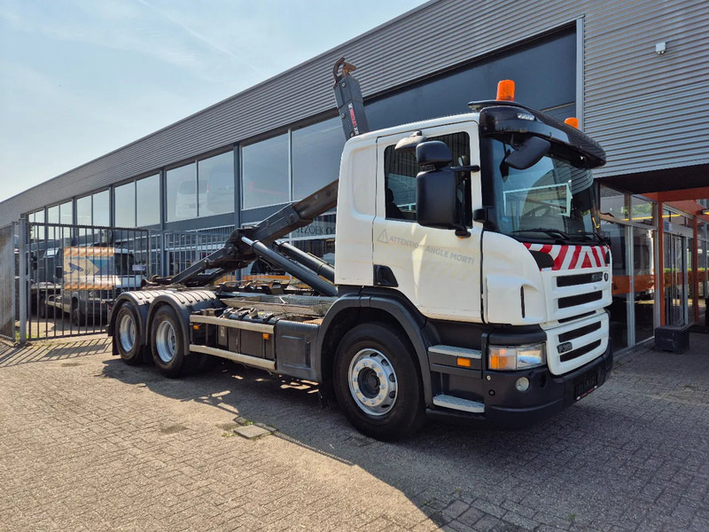 Scania P360 6X4 Containersysteem/ 21T Multilift/ Adjustable Hook - Horgos rakodó teherautó: 1 kép. Scania P360 6X4 Containersysteem/ 21T Multilift/ Adjustable Hook - Horgos rakodó teherautó: 1 kép.