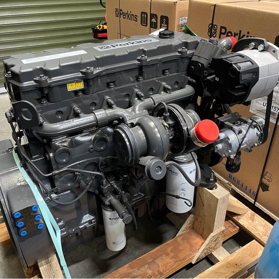 CATERPILLAR C9 - Motor - Kotrógép: 1 kép. CATERPILLAR C9 - Motor - Kotrógép: 1 kép.