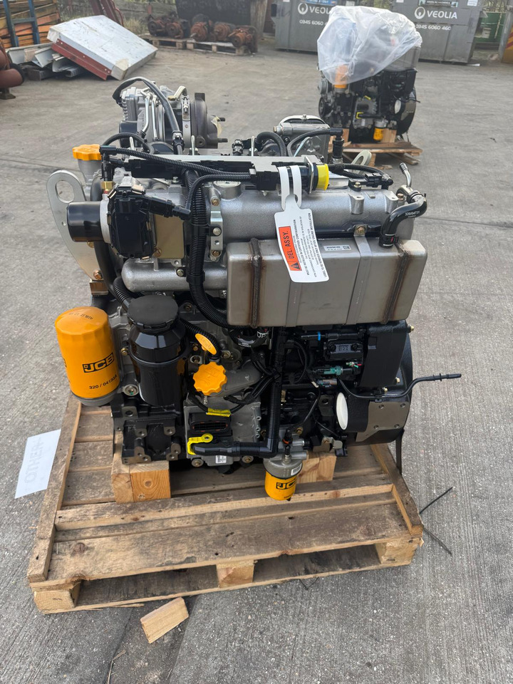JCB 444 93kW 12V Tier 4 TCA Engine - Motor: 3 kép. JCB 444 93kW 12V Tier 4 TCA Engine - Motor: 3 kép.