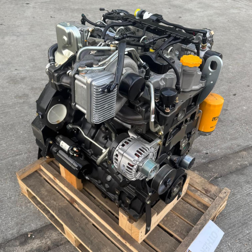 JCB 444 93kW 12V Tier 4 TCA Engine - Motor: 1 kép. JCB 444 93kW 12V Tier 4 TCA Engine - Motor: 1 kép.