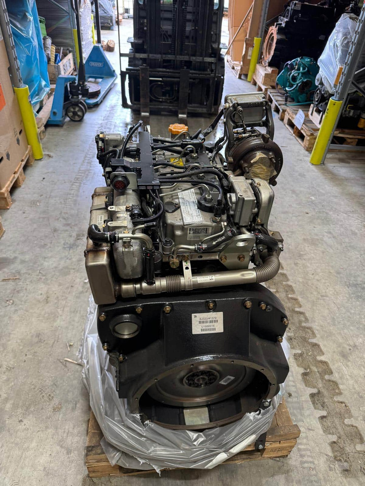 JCB 444 TIER 4 68kW 12V Engine 320/41379 - Motor: 3 kép. JCB 444 TIER 4 68kW 12V Engine 320/41379 - Motor: 3 kép.
