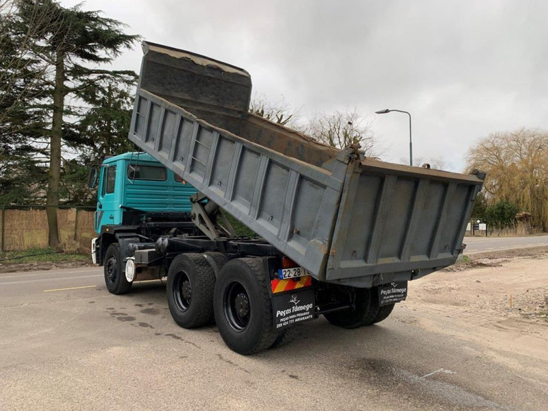 MAN 33.372 6X4 KIPPER MANUAL ZF GEARBOX - Billenőplatós teherautó: 4 kép. MAN 33.372 6X4 KIPPER MANUAL ZF GEARBOX - Billenőplatós teherautó: 4 kép.