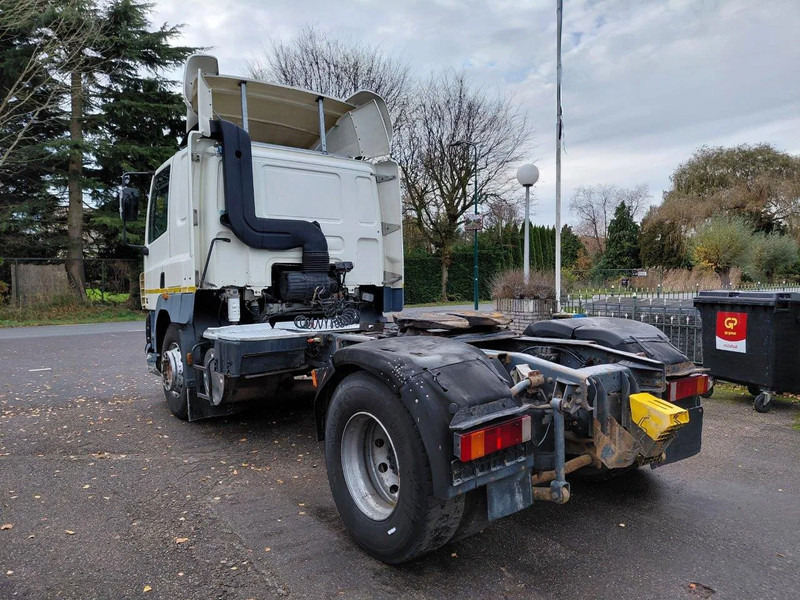 DAF CF 85.430 MANUAL ZF GEARBOX 4x2 Truckhead !! EURO 3 Engine !! - Nyergesvontató: 4 kép. DAF CF 85.430 MANUAL ZF GEARBOX 4x2 Truckhead !! EURO 3 Engine !! - Nyergesvontató: 4 kép.