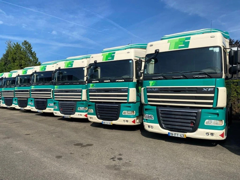 DAF XF 105.410 4 PIECES AVAILABLE - Nyergesvontató: 3 kép. DAF XF 105.410 4 PIECES AVAILABLE - Nyergesvontató: 3 kép.