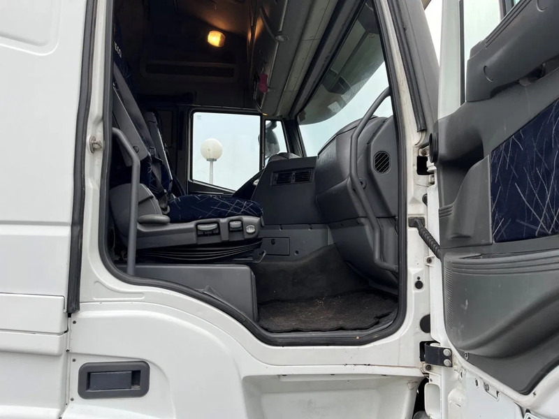 Iveco Stralis 440.48 MANUAL ZF GEARBOX CLEAN CONDITION - Nyergesvontató: 5 kép. Iveco Stralis 440.48 MANUAL ZF GEARBOX CLEAN CONDITION - Nyergesvontató: 5 kép.