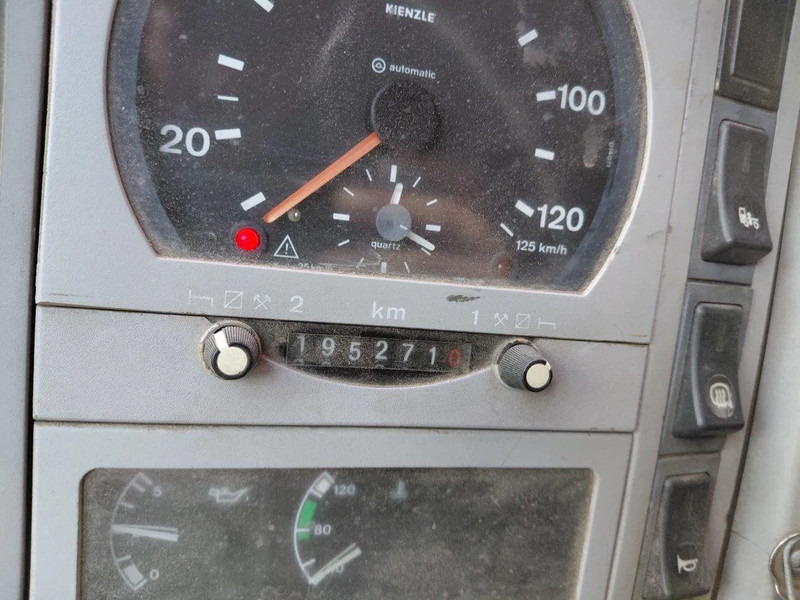 Nyergesvontató MAN 19.463 F2000 460 HP MANUAL ZF GEARBOX PERFECT CONDITION: 12 kép.