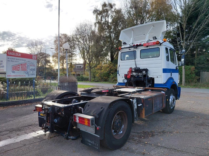 Mercedes-Benz SK 1927 NL Truckhead - Nyergesvontató: 3 kép. Mercedes-Benz SK 1927 NL Truckhead - Nyergesvontató: 3 kép.
