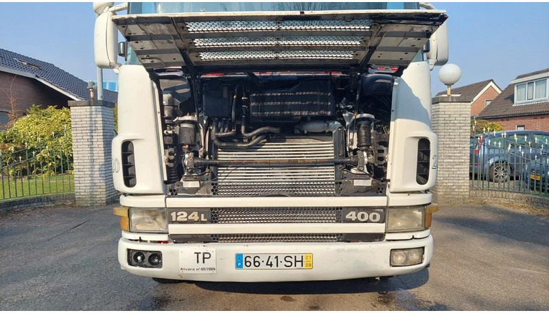 Scania R124-400 3+3 MANUAL RETARDER HIGHLINE - Nyergesvontató: 4 kép. Scania R124-400 3+3 MANUAL RETARDER HIGHLINE - Nyergesvontató: 4 kép.