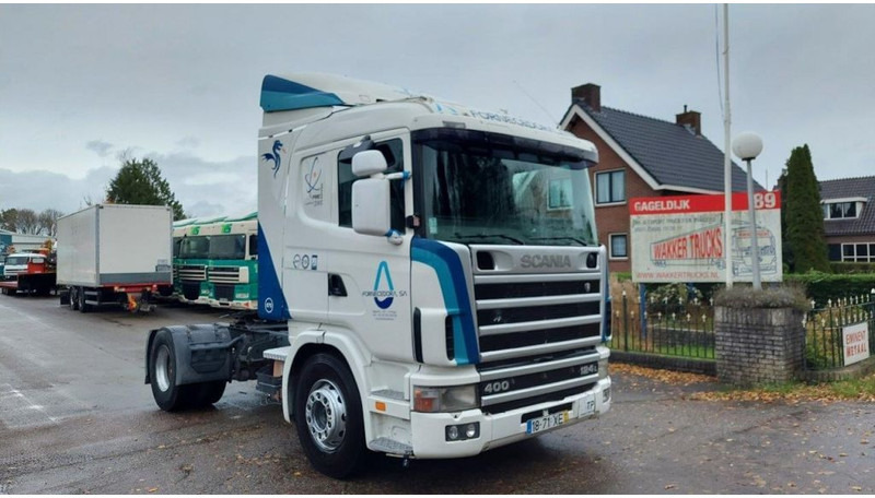 Scania R124-400 4x2 Retarder - Nyergesvontató: 2 kép. Scania R124-400 4x2 Retarder - Nyergesvontató: 2 kép.