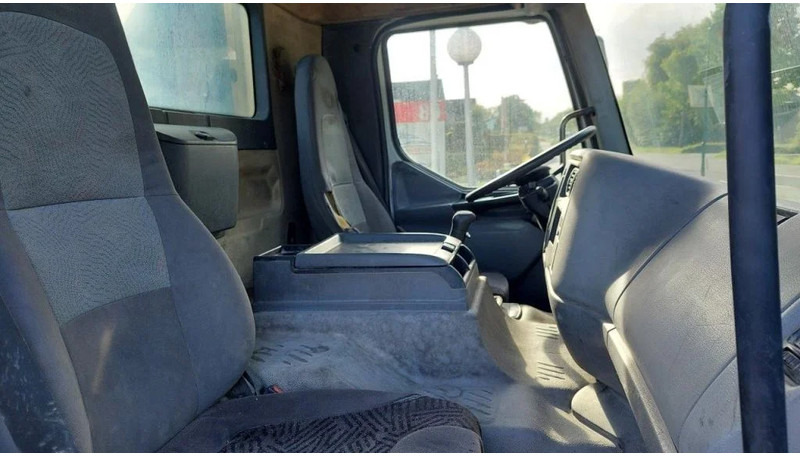 Betonmixer Renault Kerax 370 8x4 Mixer Steel: 11 kép. Betonmixer Renault Kerax 370 8x4 Mixer Steel: 11 kép.