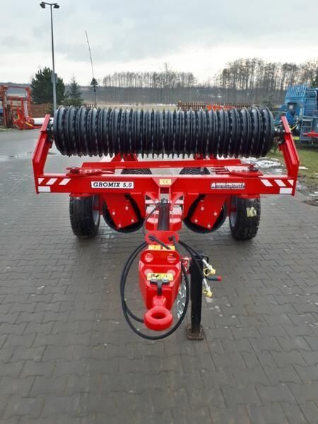AGRO-FACTORY WAŁ GROMIX CAMBRIDGE 5.0 - Mezőgazdasági hengerek: 5 kép. AGRO-FACTORY WAŁ GROMIX CAMBRIDGE 5.0 - Mezőgazdasági hengerek: 5 kép.
