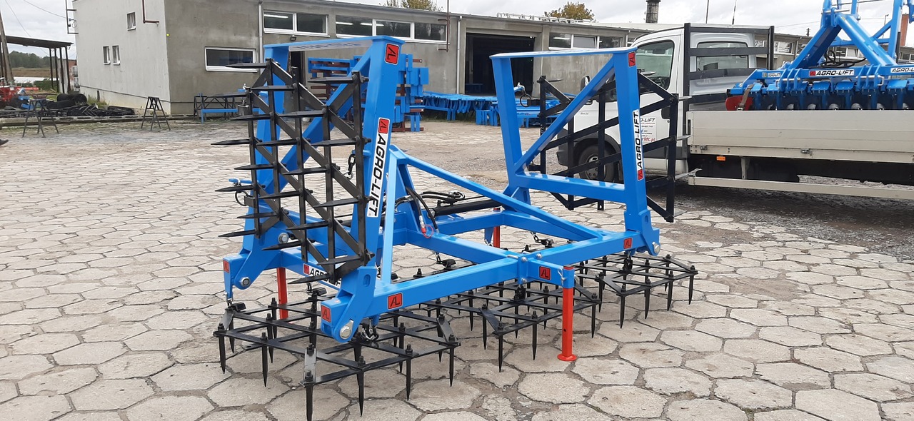 Agro-lift Luna 5.0 - Borona: 3 kép. Agro-lift Luna 5.0 - Borona: 3 kép.