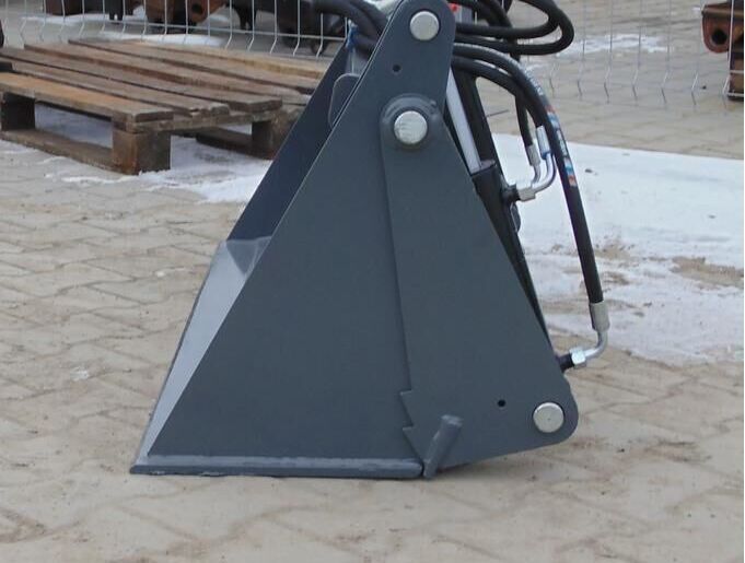 Metal-Technik 4 in 1 Schaufel / Łycha 4 w 1 / Cucharón 4 en 1 - Rakodókanál: 1 kép. Metal-Technik 4 in 1 Schaufel / Łycha 4 w 1 / Cucharón 4 en 1 - Rakodókanál: 1 kép.