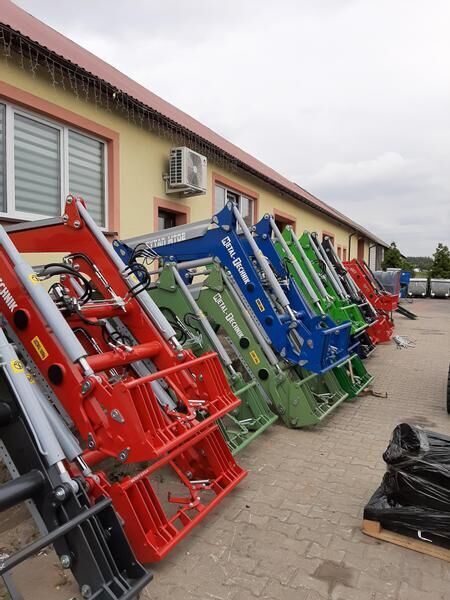 Metal-Technik Ładowacz czołowy MT-02 do CLAAS - Homlokrakodó traktorhoz - Mezőgazdasági gépek: 1 kép. Metal-Technik Ładowacz czołowy MT-02 do CLAAS - Homlokrakodó traktorhoz - Mezőgazdasági gépek: 1 kép.