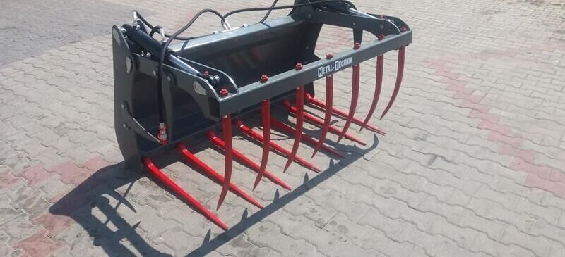 Metal-Technik Łycho-krokodyl 1,4m - Kanál - Traktor: 1 kép. Metal-Technik Łycho-krokodyl 1,4m - Kanál - Traktor: 1 kép.