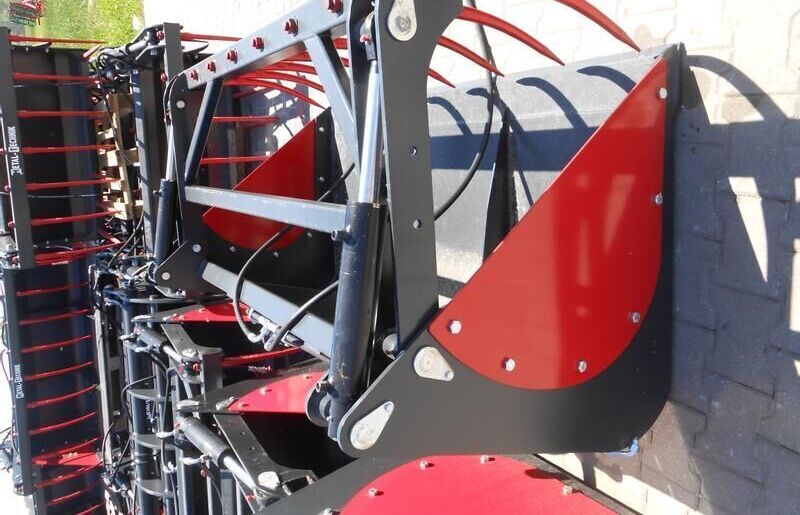 Metal-Technik Łycho-krokodyl 1,6 m* - Kanál, Silózó berendezések - Mezőgazdasági gépek: 2 kép. Metal-Technik Łycho-krokodyl 1,6 m* - Kanál, Silózó berendezések - Mezőgazdasági gépek: 2 kép.