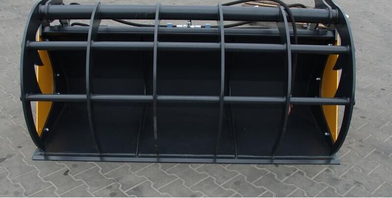 Metal-Technik Łycho-krokodyl 2,4 m - Kanál, Silózó berendezések - Mezőgazdasági gépek: 1 kép. Metal-Technik Łycho-krokodyl 2,4 m - Kanál, Silózó berendezések - Mezőgazdasági gépek: 1 kép.