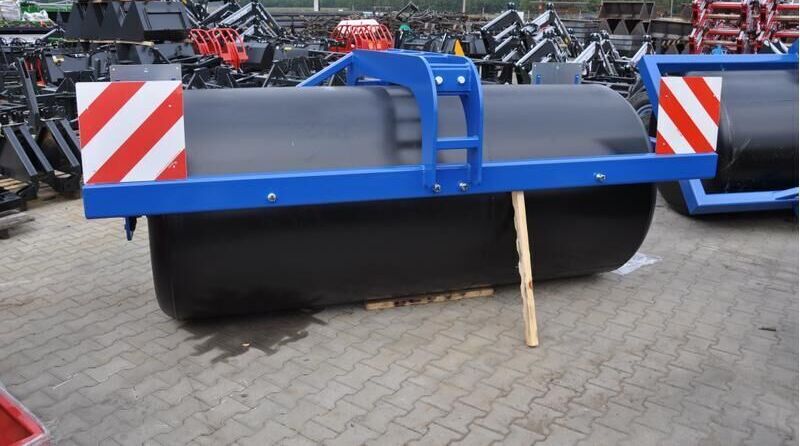 Metal-Technik Wał 2.7 m łąkowo-polowy - Mezőgazdasági hengerek: 3 kép. Metal-Technik Wał 2.7 m łąkowo-polowy - Mezőgazdasági hengerek: 3 kép.