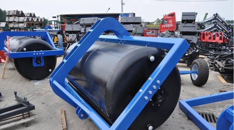 Metal-Technik Wał 2.7 m łąkowo-polowy - Mezőgazdasági hengerek: 5 kép. Metal-Technik Wał 2.7 m łąkowo-polowy - Mezőgazdasági hengerek: 5 kép.