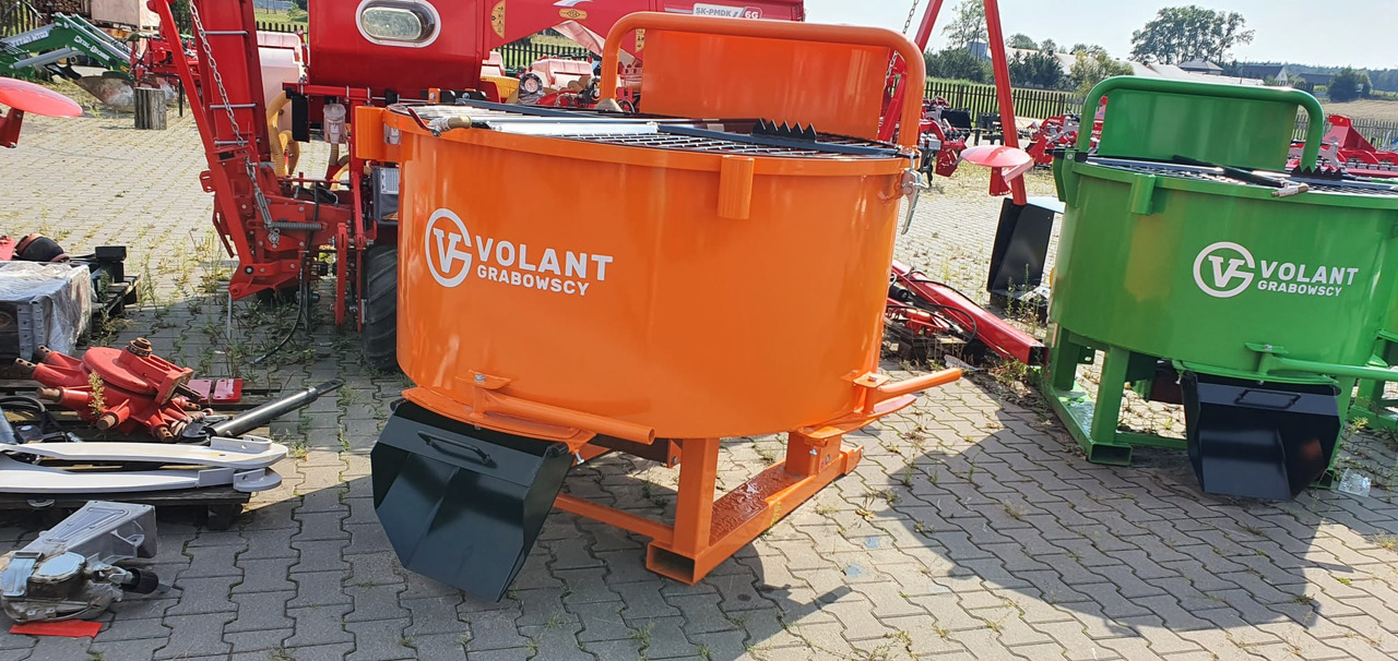 Volant MIHER 800 - Betonkeverő: 4 kép. Volant MIHER 800 - Betonkeverő: 4 kép.
