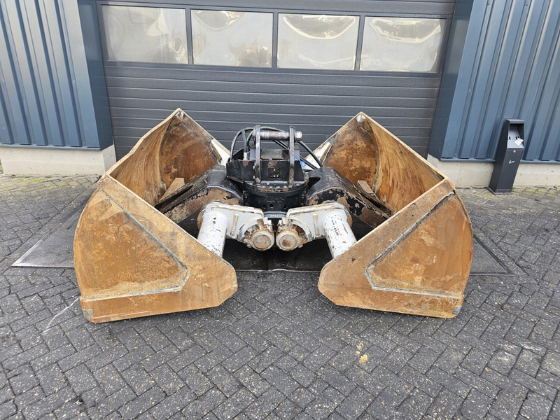 2000l clamshell bucket kinshofer c40hpx zandgrijper - Csipegető kanál - Építőipari gépek: 1 kép. 2000l clamshell bucket kinshofer c40hpx zandgrijper - Csipegető kanál - Építőipari gépek: 1 kép.