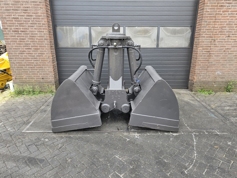 Liebherr gm 1250 liter clamshell bucket liebherr sennebogen fuchs - Csipegető kanál - Építőipari gépek: 1 kép. Liebherr gm 1250 liter clamshell bucket liebherr sennebogen fuchs - Csipegető kanál - Építőipari gépek: 1 kép.
