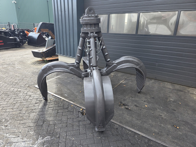 Liebherr gm 70 800 liter liebherr lh scrap grab - Polip kanál - Építőipari gépek: 2 kép. Liebherr gm 70 800 liter liebherr lh scrap grab - Polip kanál - Építőipari gépek: 2 kép.