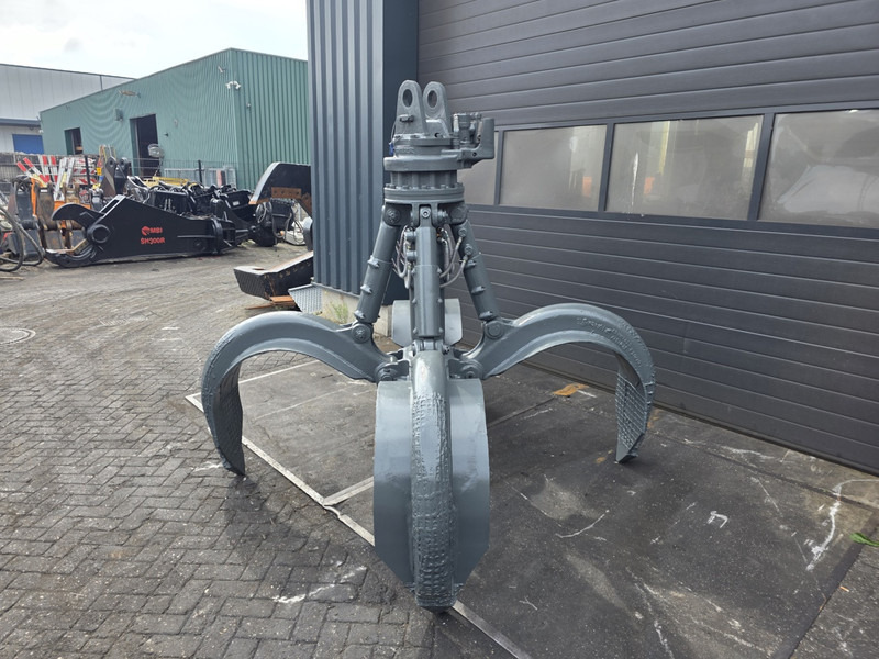 Liebherr gm 70 poliepgrijper liebherr lh scrap grab waste grabe polypgreifer - Polip kanál - Építőipari gépek: 2 kép. Liebherr gm 70 poliepgrijper liebherr lh scrap grab waste grabe polypgreifer - Polip kanál - Építőipari gépek: 2 kép.