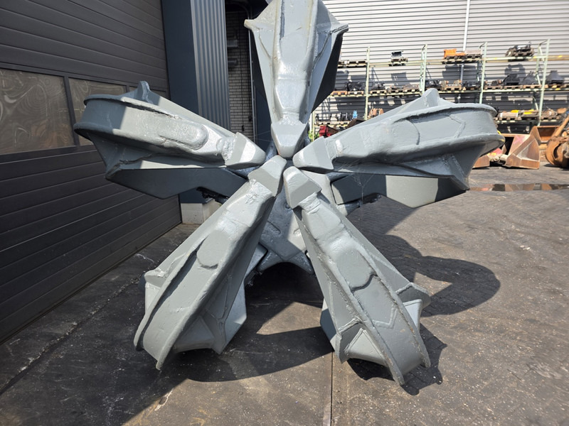 Liebherr gm 75 poliepgrijper 3500 liter orange peel liebherr lh 110 lh 150mantsinen 3500 liter - Polip kanál - Építőipari gépek: 4 kép. Liebherr gm 75 poliepgrijper 3500 liter orange peel liebherr lh 110 lh 150mantsinen 3500 liter - Polip kanál - Építőipari gépek: 4 kép.