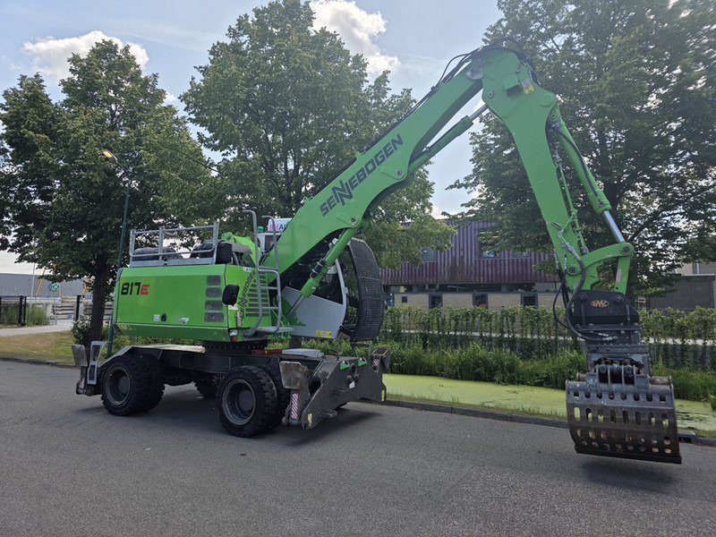 Sennebogen 817E bouwjaar 2019 sennebogen overslagkraan - Hulladék kotró: 2 kép. Sennebogen 817E bouwjaar 2019 sennebogen overslagkraan - Hulladék kotró: 2 kép.