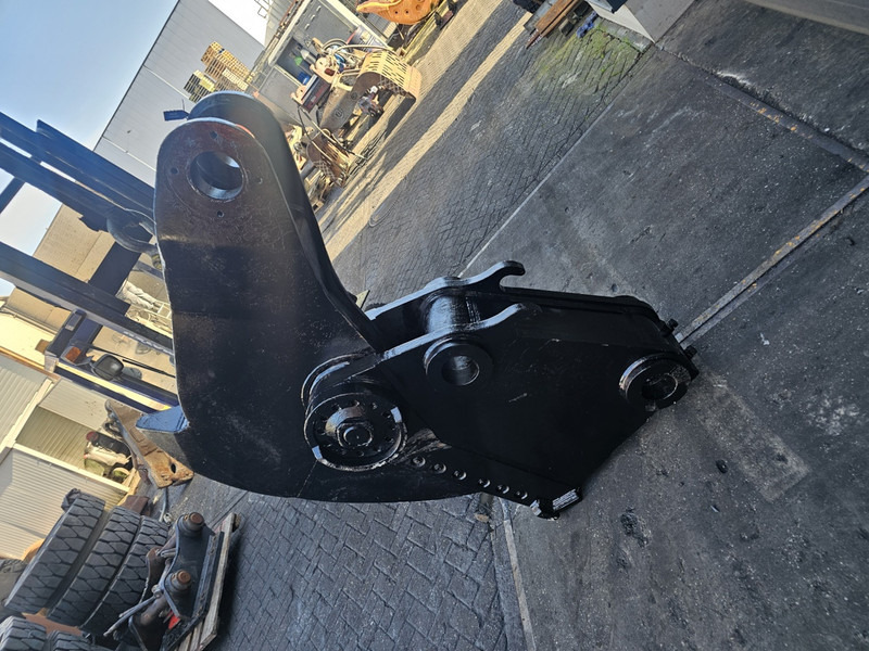 Verachtert vt50 mp30 shear tank tank shear combi crusher verachtert caterpillar - Roppantó olló: 5 kép. Verachtert vt50 mp30 shear tank tank shear combi crusher verachtert caterpillar - Roppantó olló: 5 kép.