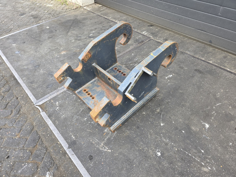 Adaptor plate cw55s verachtert kopplaat cw55s verachtert eurosteel - Gyorscsatlakozó - Építőipari gépek: 1 kép. Adaptor plate cw55s verachtert kopplaat cw55s verachtert eurosteel - Gyorscsatlakozó - Építőipari gépek: 1 kép.