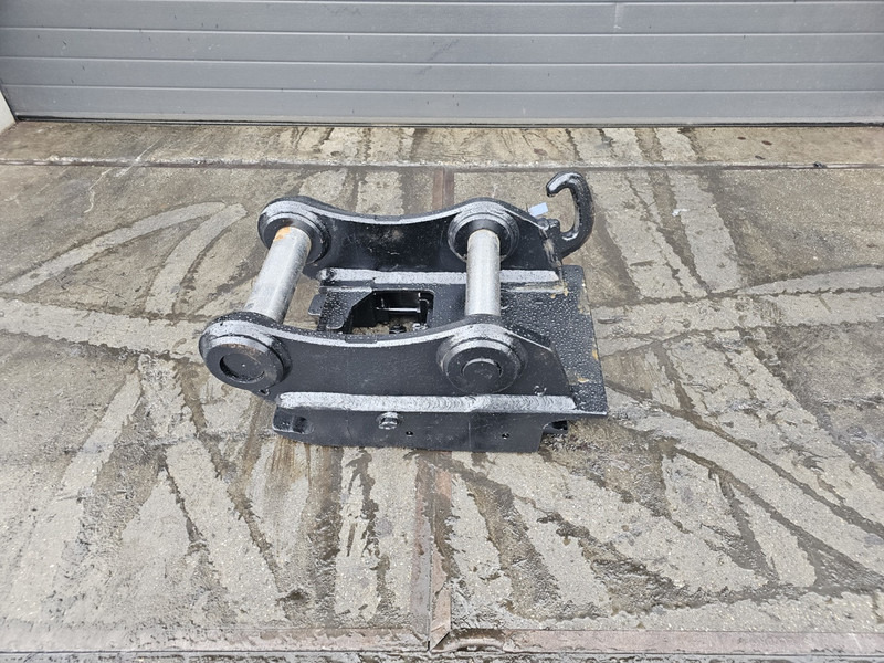 Oilquick 80 coupler connector oq80 oilquick steelwrist - Gyorscsatlakozó - Építőipari gépek: 1 kép. Oilquick 80 coupler connector oq80 oilquick steelwrist - Gyorscsatlakozó - Építőipari gépek: 1 kép.