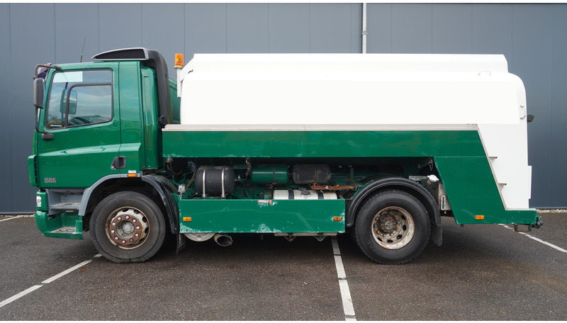 DAF 75.250 FUEL TANK TRUCK 11.300LTR 783.400KM - Tartályos teherautó: 1 kép. DAF 75.250 FUEL TANK TRUCK 11.300LTR 783.400KM - Tartályos teherautó: 1 kép.